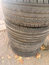 Pneumatici 235/55/r18