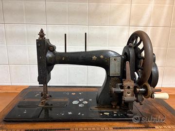 Macchina da Cucire Antica Clemens Müller Dresden
