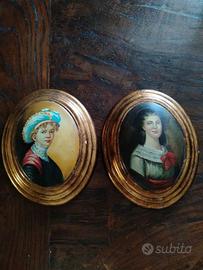 Due dipinti gemelli vintage,cornice ovale dorata