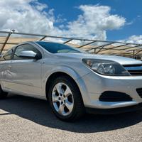 Opel Astra GTC 1.3 Diesel