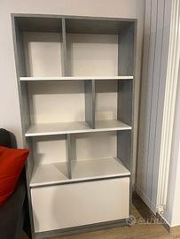 mobile sala/cucina bianco e grigio