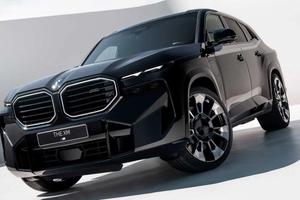 Noleggio bmw xm black edition