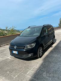 Volkswagen touran 7 posti 2013