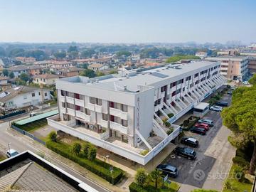 Miniappartamento ultimo piano con posto auto