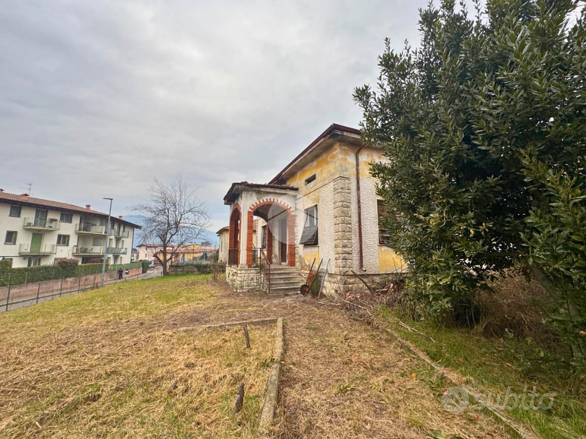 VILLA SINGOLA A CREDARO - Altro