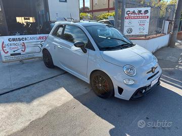 Abarth 595 1.4 Turbo T-Jet 165 CV Pista/Sabelt