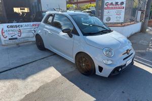 Abarth 595 1.4 Turbo T-Jet 165 CV Pista/Sabelt