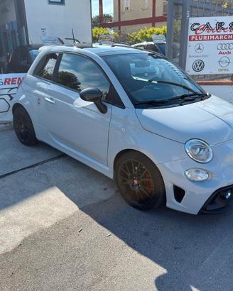 Abarth 595 1.4 Turbo T-Jet 165 CV Pista/Sabelt