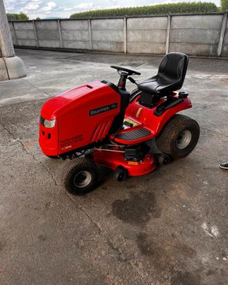 Trattorino Tagliaerba Snapper ELT 2246 22HP B&S