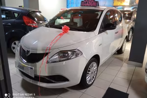Lancia Ypsilon 1.2 69CV 5P GPL ELEFANTINO