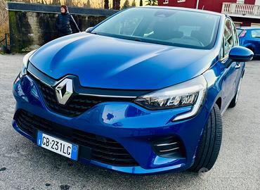 Renault Clio Full Hybrid E-Tech 140 CV 5 porte Ini