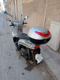 Scooter 50.    2 tempi