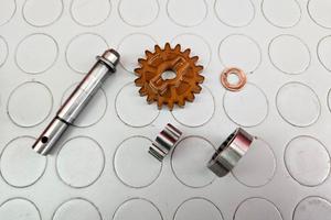 POMPA OLIO HONDA CRF 250 X 2005 2006 CRE 2007 2008