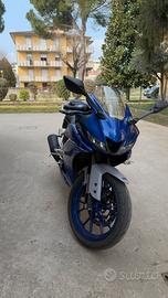 Yamaha yzf R125
