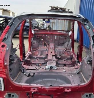 Toyota yaris 2021-2025 scocca per taglio lamiera