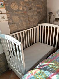 Lettino Foppapedretti con materasso ikea