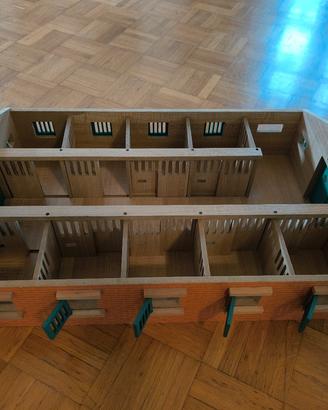 Scuderia in legno 