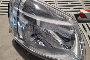FANALE ANTERIORE DX CITROEN BERLINGO 552-1118