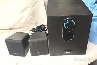 subwoofer con cassettine audio