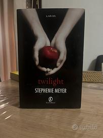 Twilight - Stephenie Meyer