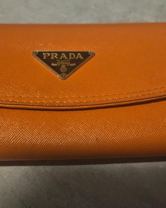 portafoglio prada come nuovo 