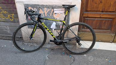 Bici da Corsa Scott Syncros Addict Carbonio