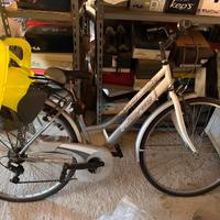 Biciclette con seggiolini