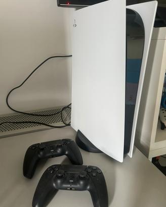 Playstation 5 con lettore disco + 2 joypad