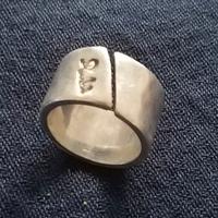 Anello d'argento