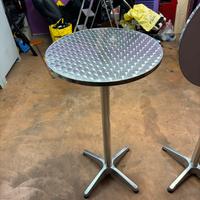 Tavolino alto pighevole