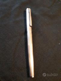 Penna srilografica in argento Ferrari