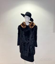 Cappotto in pelliccia di agnello e martora