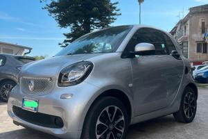 Smart fortwo, Anno 2015, 9.300 euro, 111 mila km