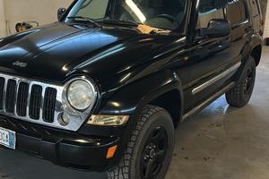 Jeep Cherokee 2.8 CRD Sport