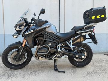 Triumph tiger 1215