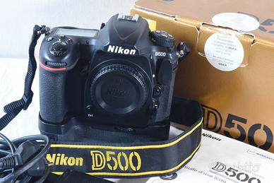 Nikon D500, battery grip Travor