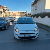 Fiat Punto GPL 2012 – NEOPATENTATI