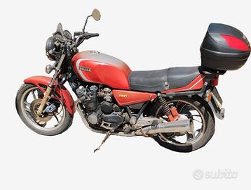Moto Yamaha XJ 650
