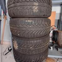 4 gomme invernali 