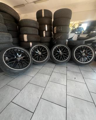 4 Cerchi Mercedes da 19’’ Classe A - B ecc