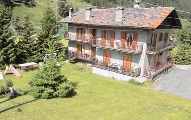 Bilocale per vacanze a Epinel Cogne