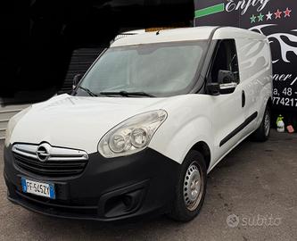 Fiat Doblo Doblò 1.4 T-Jet Natural Power PC-TN Car