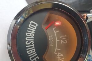 indicatore livello carburante/combustibile Iveco
