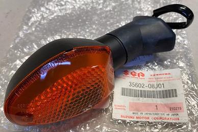 SUZUKI 35602-08J01 INDICATORE DI DIREZIONE ANT. SX