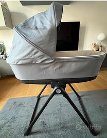 carrozzina per neonato