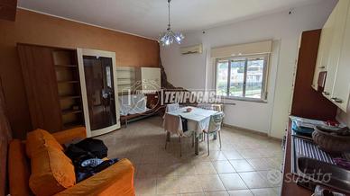 Bilocale oltre accessori in Via Timeo - Camaro In