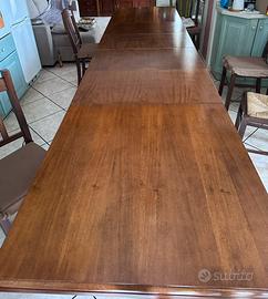 Tavolo in legno