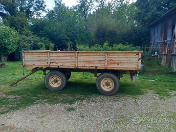 Carro agricolo rimorchio vasca