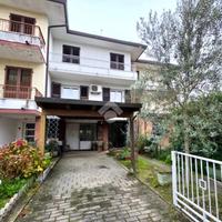 VILLA A SCHIERA A ALFONSINE