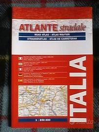 Atlante Italia strade e autostrade. NUOVO